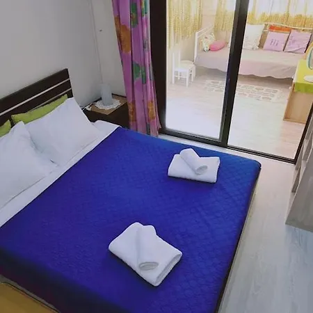 Garden Flat Lejlighed